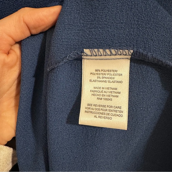 Blue wrap short sleeve dress - Picture 6 of 6